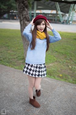 穿成至高女神像